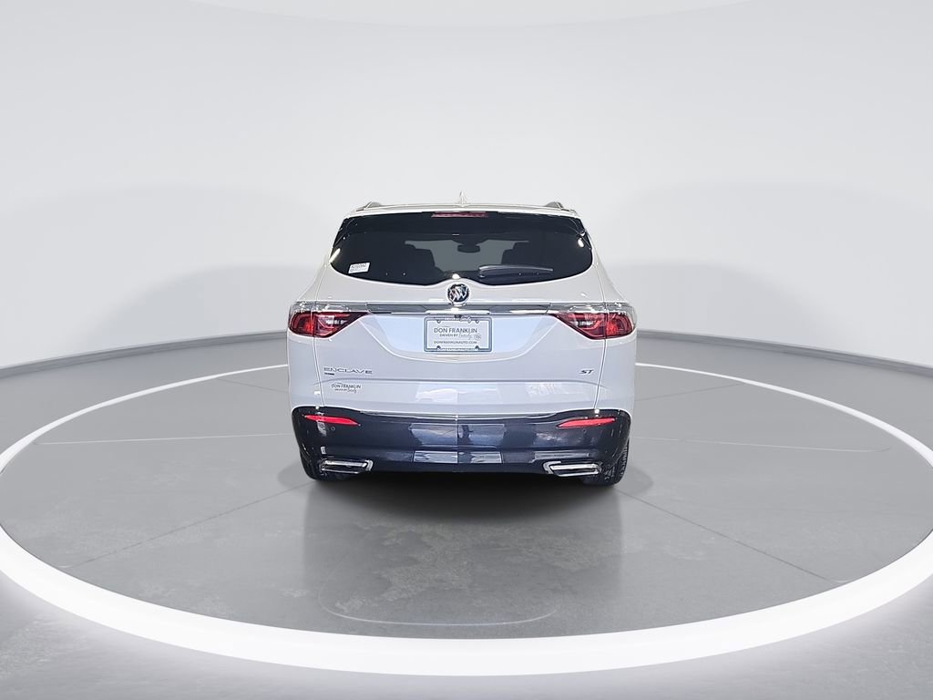 Used 2024 Buick Enclave Essence w/ Experience Buick Package image 7