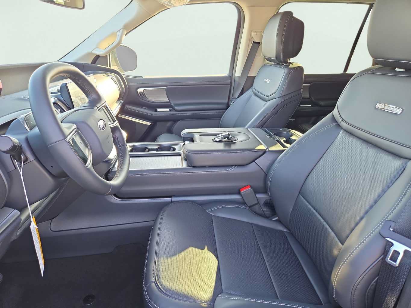 New 2027 Ford Expedition Max Platinum w/ Driver's Package RWD image 9