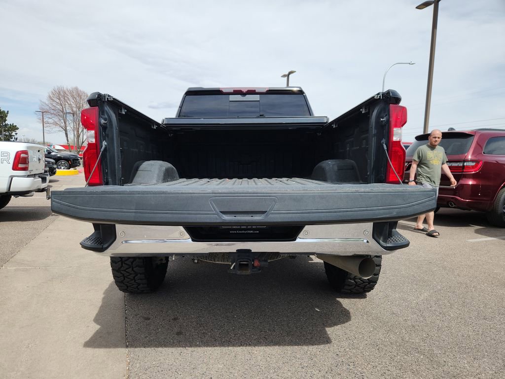 Used 2020 Chevrolet Silverado 2500 LTZ w/ LTZ Texas Edition image 10