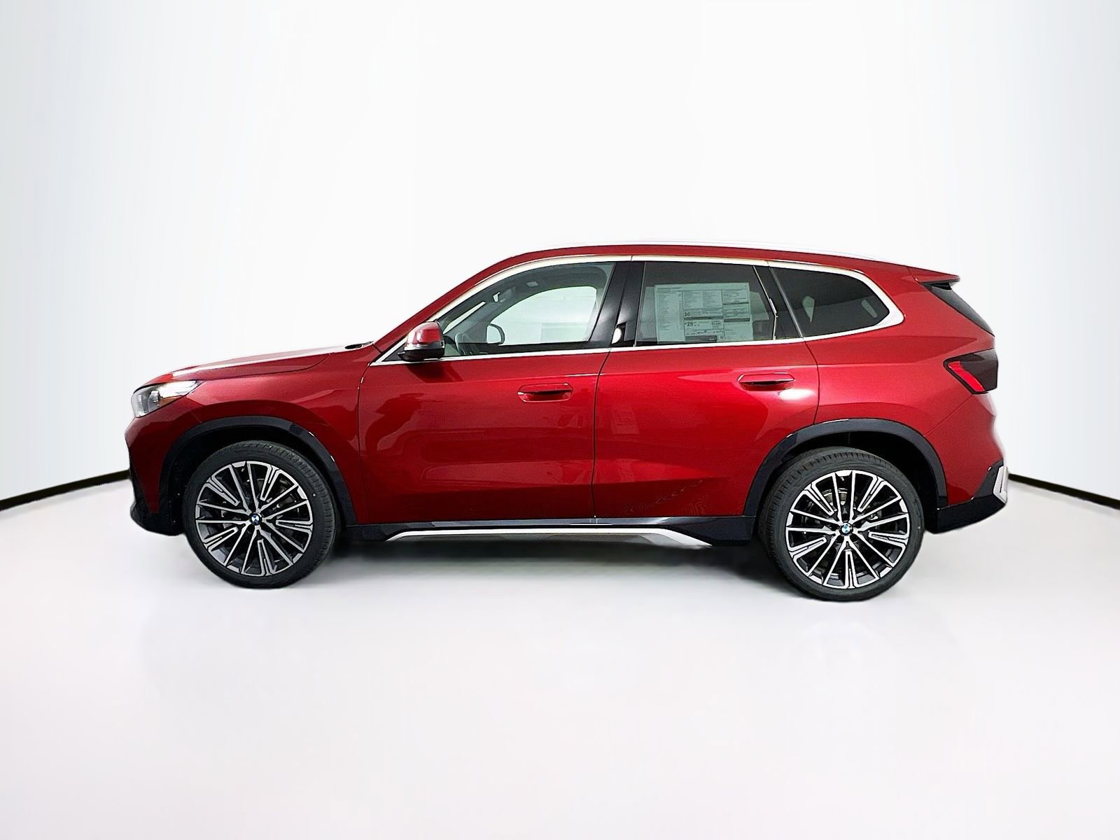New 2026 BMW X1 xDrive28i w/ Convenience Package AWD/4WD image 4