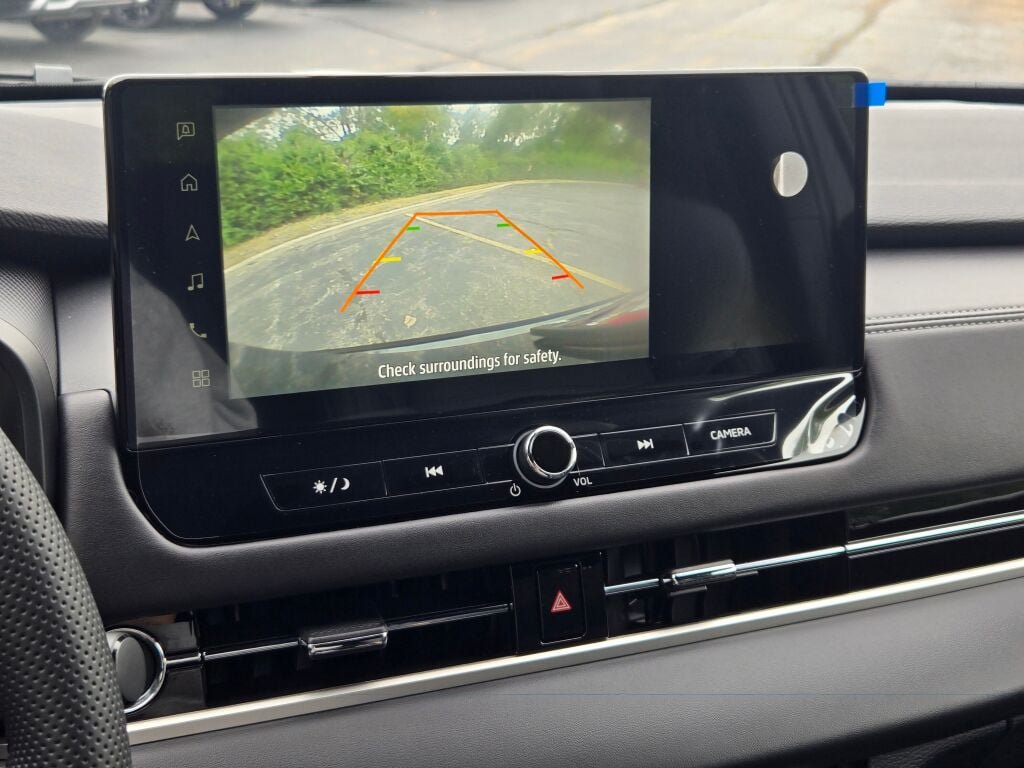 New 2026 Mitsubishi Outlander LE AWD/4WD image 22