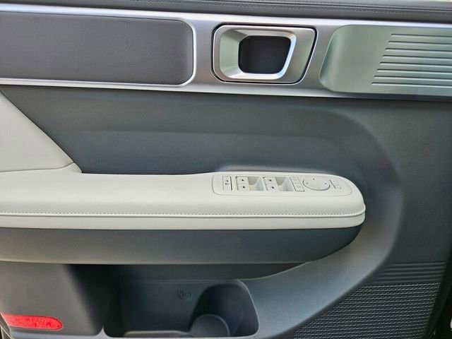 New 2026 Hyundai Santa Fe SEL image 12