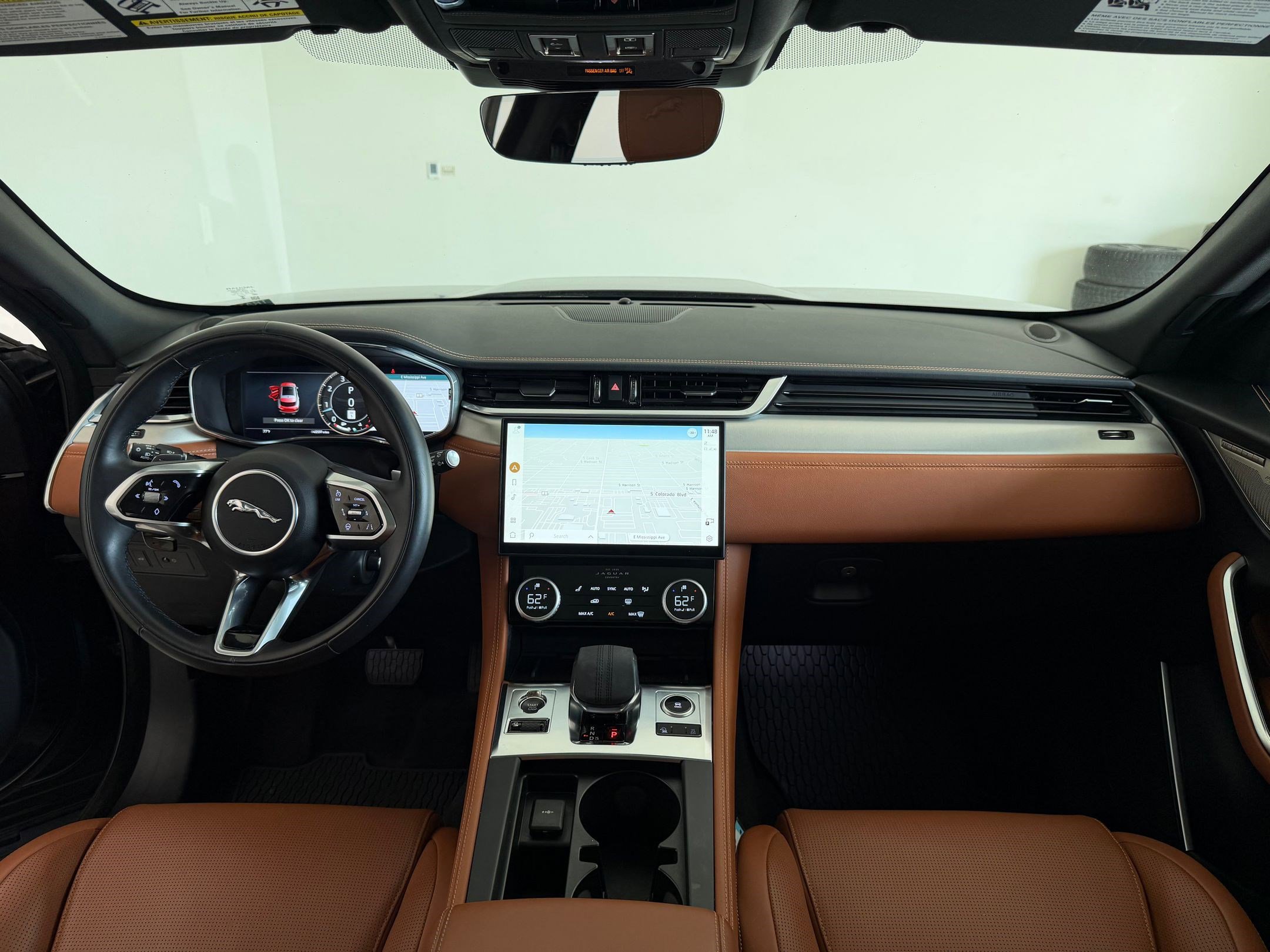 Used 2024 Jaguar F-PACE R-Dynamic S image 16