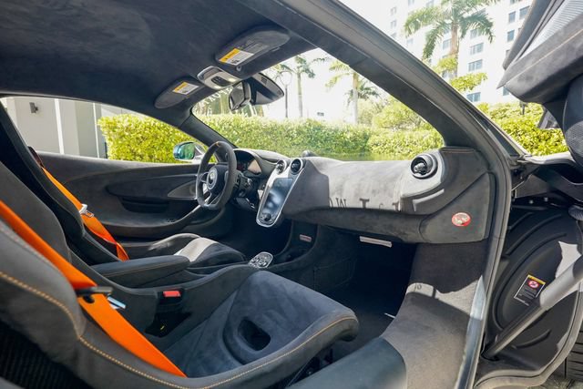 Used 2019 McLaren 600LT RWD image 82