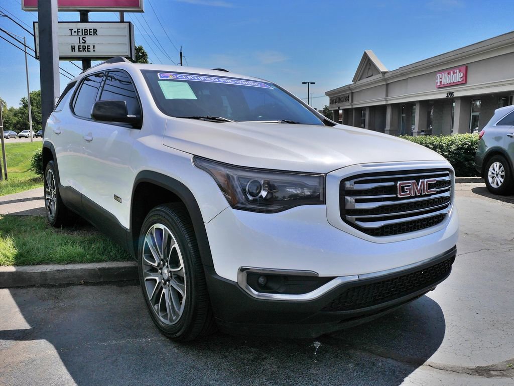 Used 2017 GMC Acadia SLT AWD/4WD image 3
