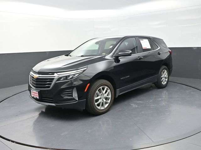 Used 2024 Chevrolet Equinox LT image 3