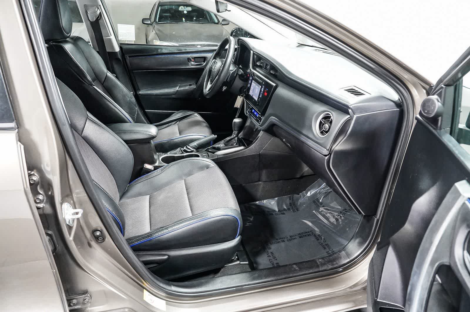 Certified 2018 Toyota Corolla SE FWD image 17