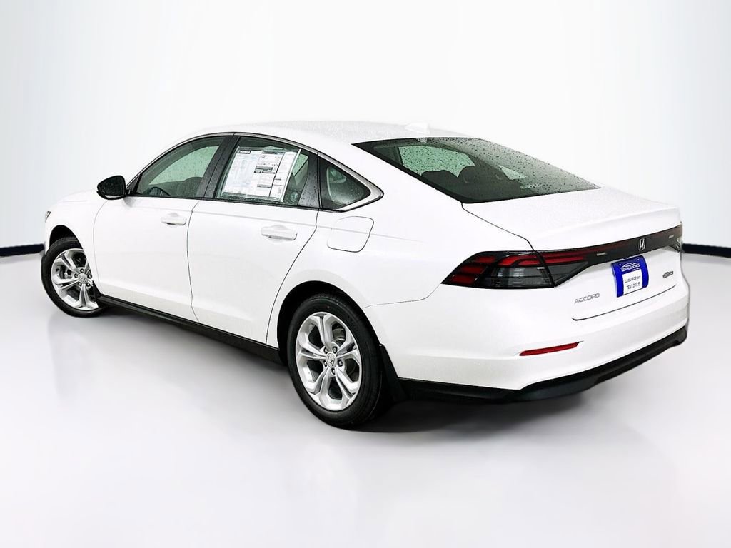 Certified 2025 Honda Accord LX image 6