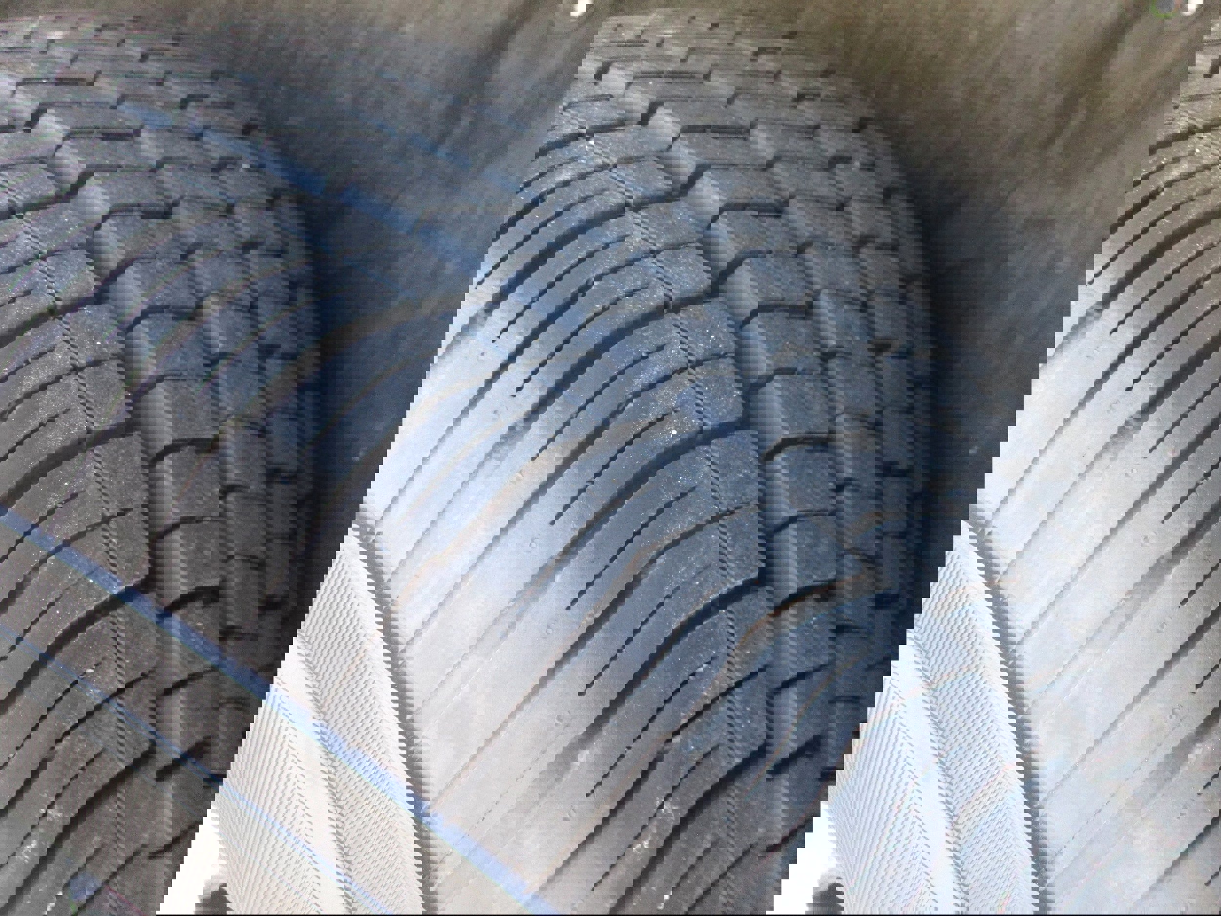 Used 2025 Chrysler Pacifica Select image 13