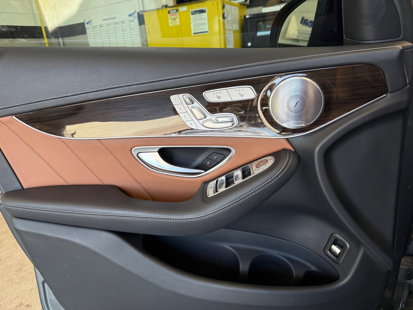 Certified 2020 Mercedes-Benz GLC 43 AMG 4MATIC image 13