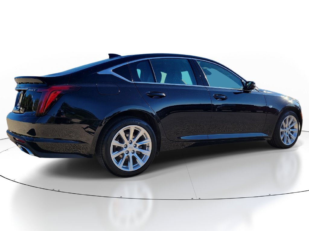 Used 2020 Cadillac CT5 Luxury w/ Cold Weather Package AWD/4WD image 4