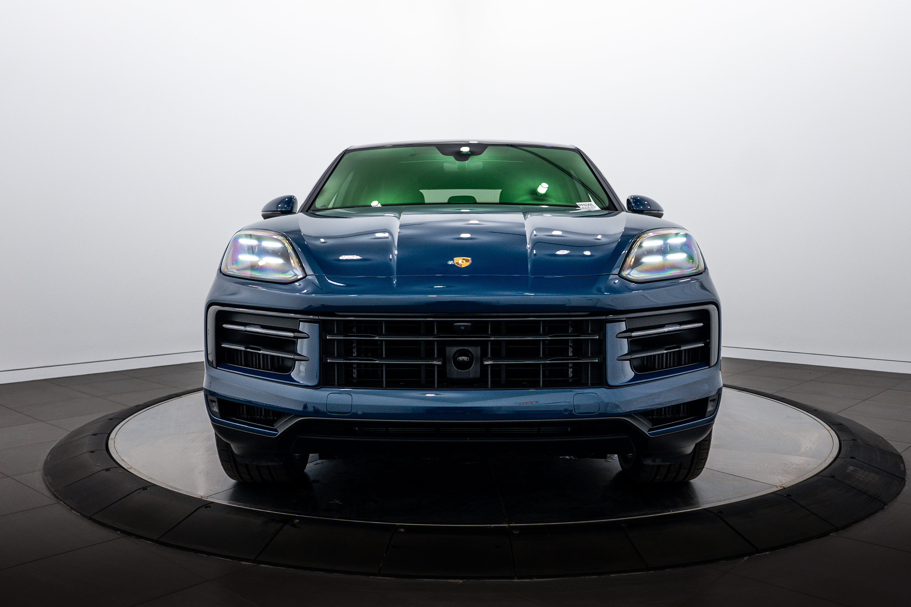 Certified 2026 Porsche Cayenne S AWD/4WD image 10