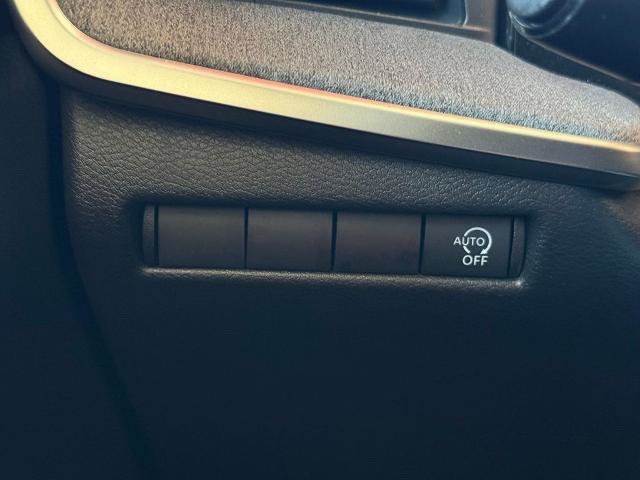Certified 2025 Nissan Kicks SV FWD image 24