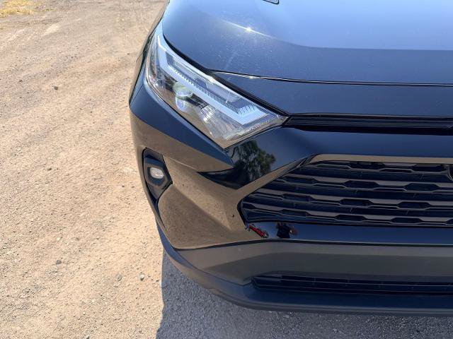 Used 2023 Toyota RAV4 XLE Premium AWD/4WD image 4