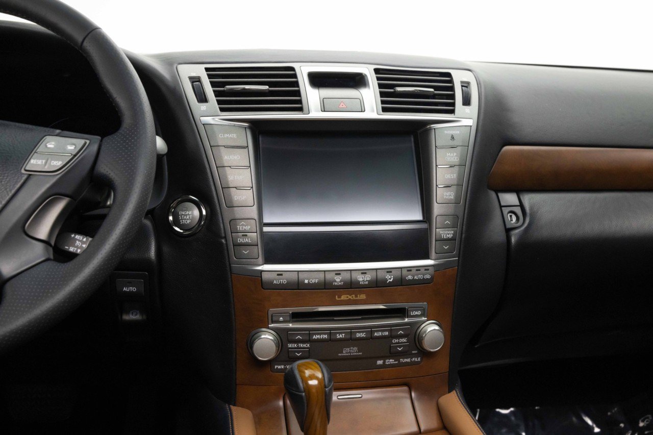 Used 2011 Lexus LS 460 w/ Sport Pkg RWD image 14