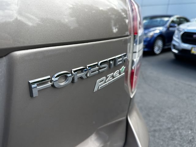 Used 2015 Subaru Forester 2.5i Touring AWD/4WD image 45