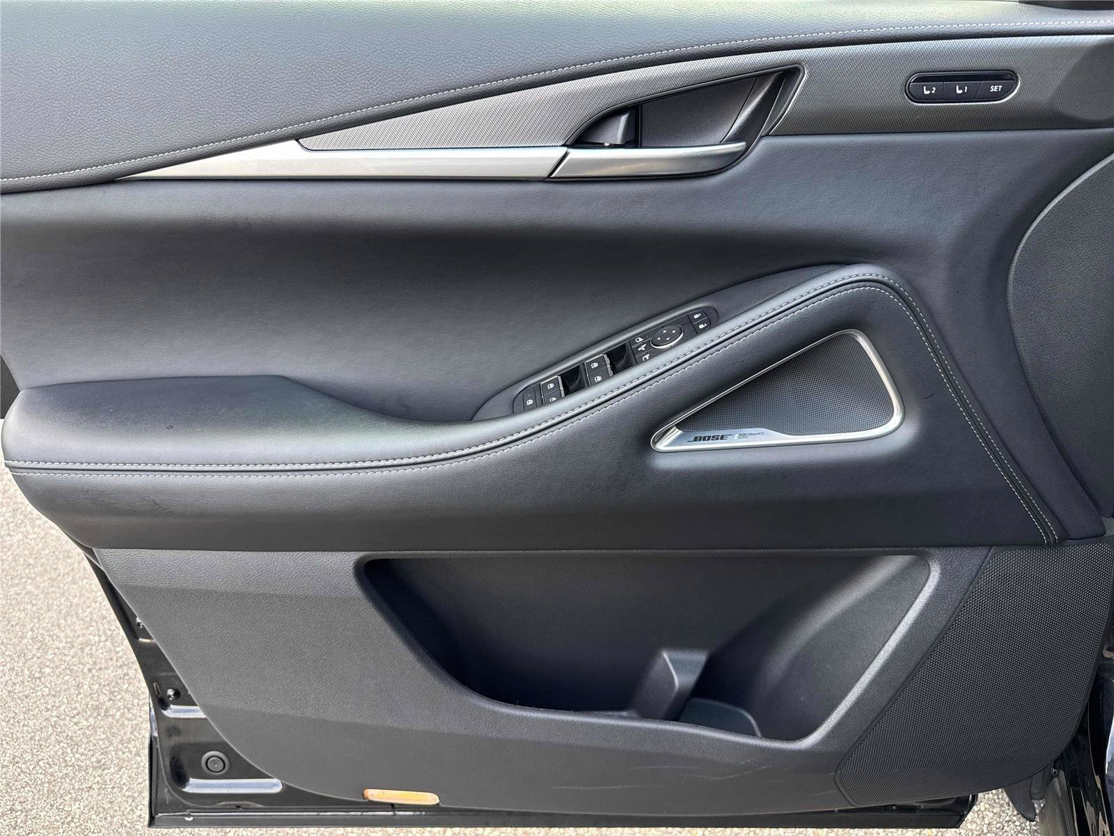 Used 2025 INFINITI QX60 Luxe FWD image 10