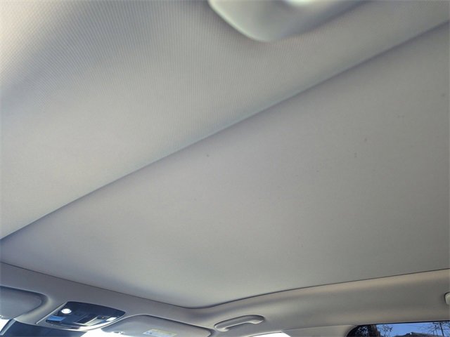 Used 2023 Kia Sorento SX image 13