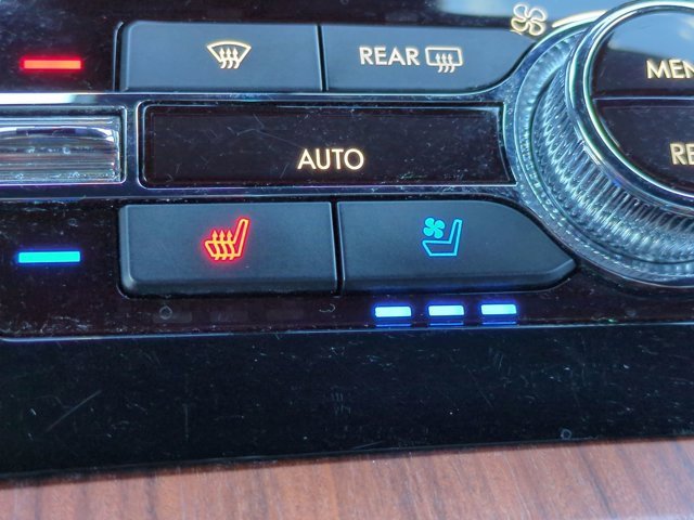 Used 2024 Lincoln Navigator L 4WD image 25