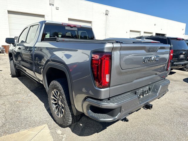 Used 2022 GMC Sierra 1500 AT4 w/ Technology Package AWD/4WD image 10