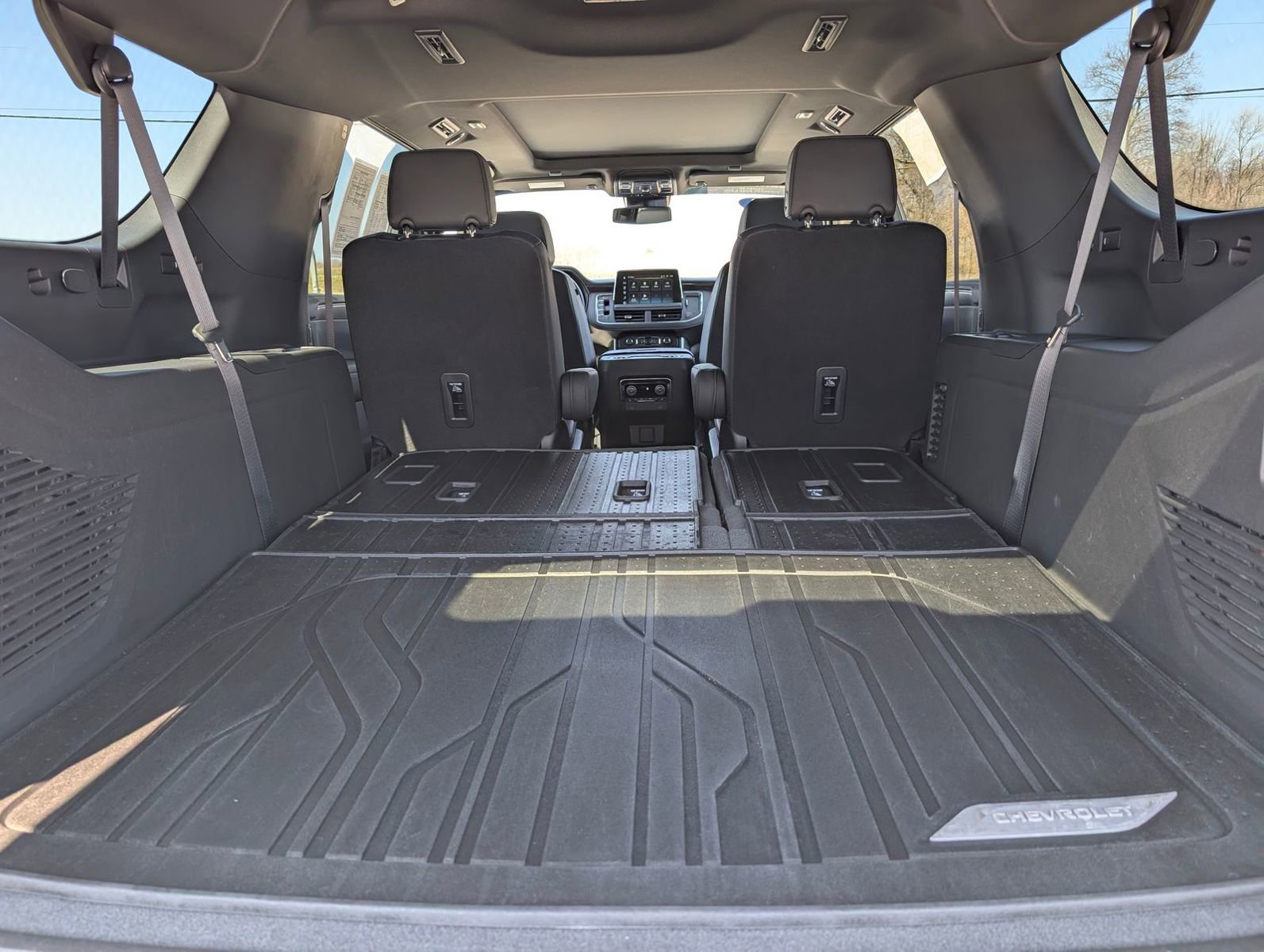 Certified 2023 Chevrolet Suburban Z71 w/ Luxury Package image 41