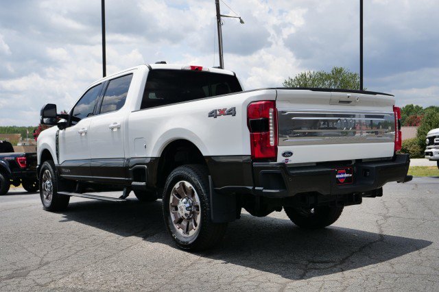 Used 2024 Ford F350 King Ranch AWD/4WD image 7