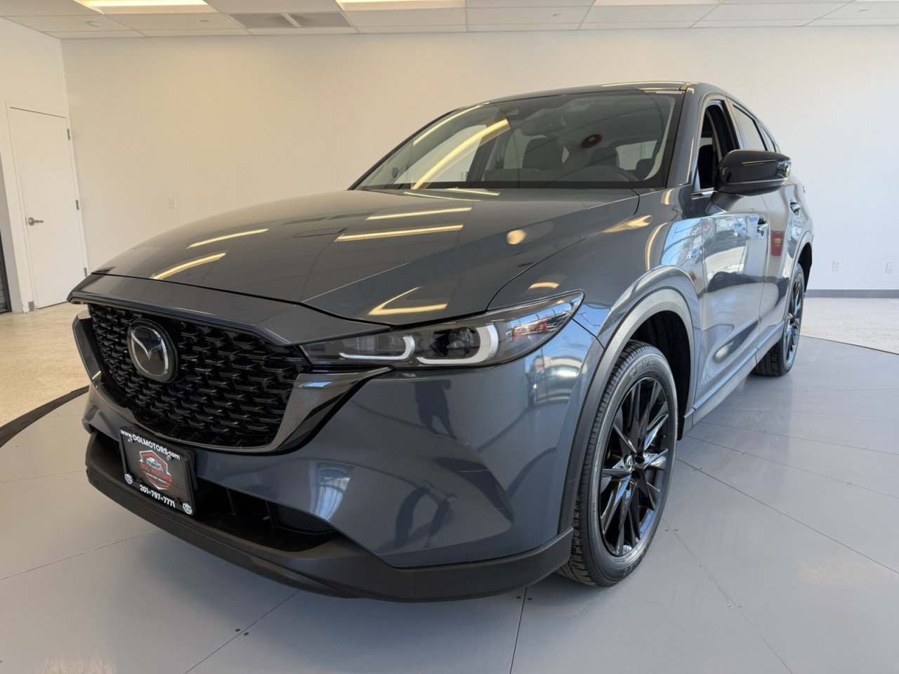 Used 2023 MAZDA CX-5 Carbon Edition AWD/4WD image 3