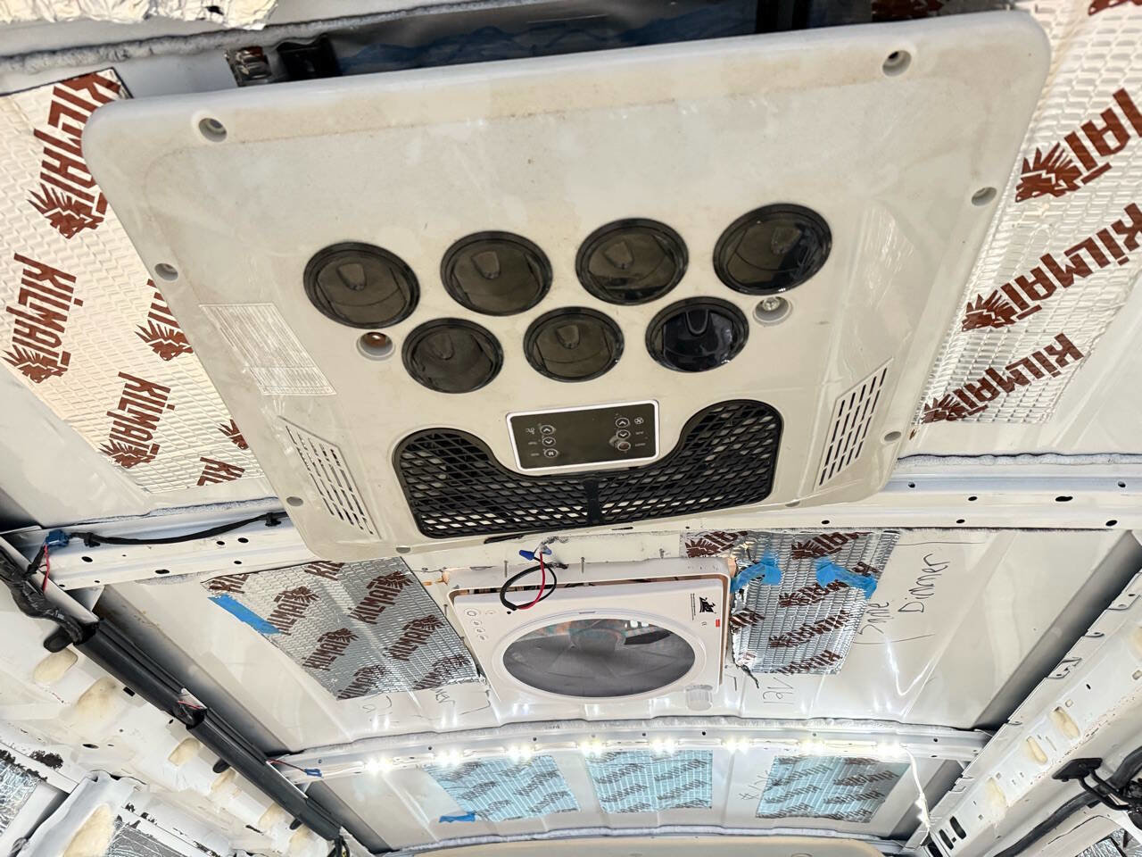 Used 2016 GMC Savana 2500 2500 3dr Extended Cargo Van w/ image 24