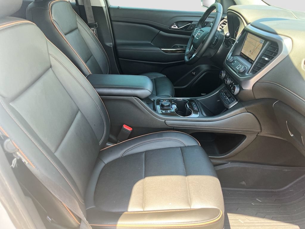 Used 2023 GMC Acadia AT4 w/ Technology Package AWD/4WD image 29