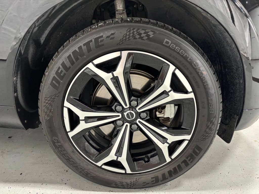 Used 2022 Volvo XC60 B5 Momentum w/ Climate Package AWD/4WD image 57