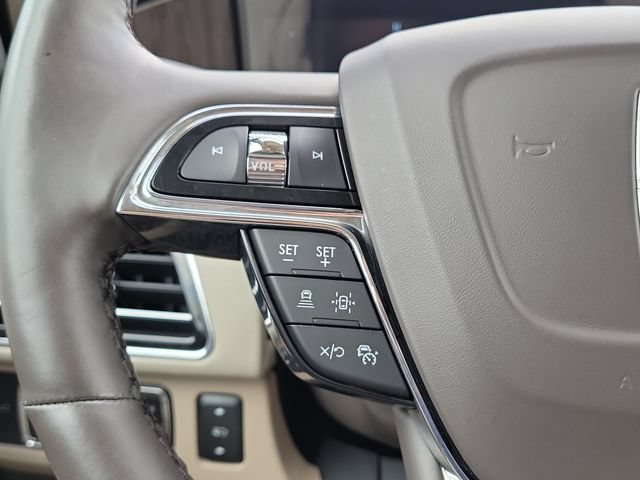 Certified 2022 Lincoln Navigator L Reserve RWD image 21