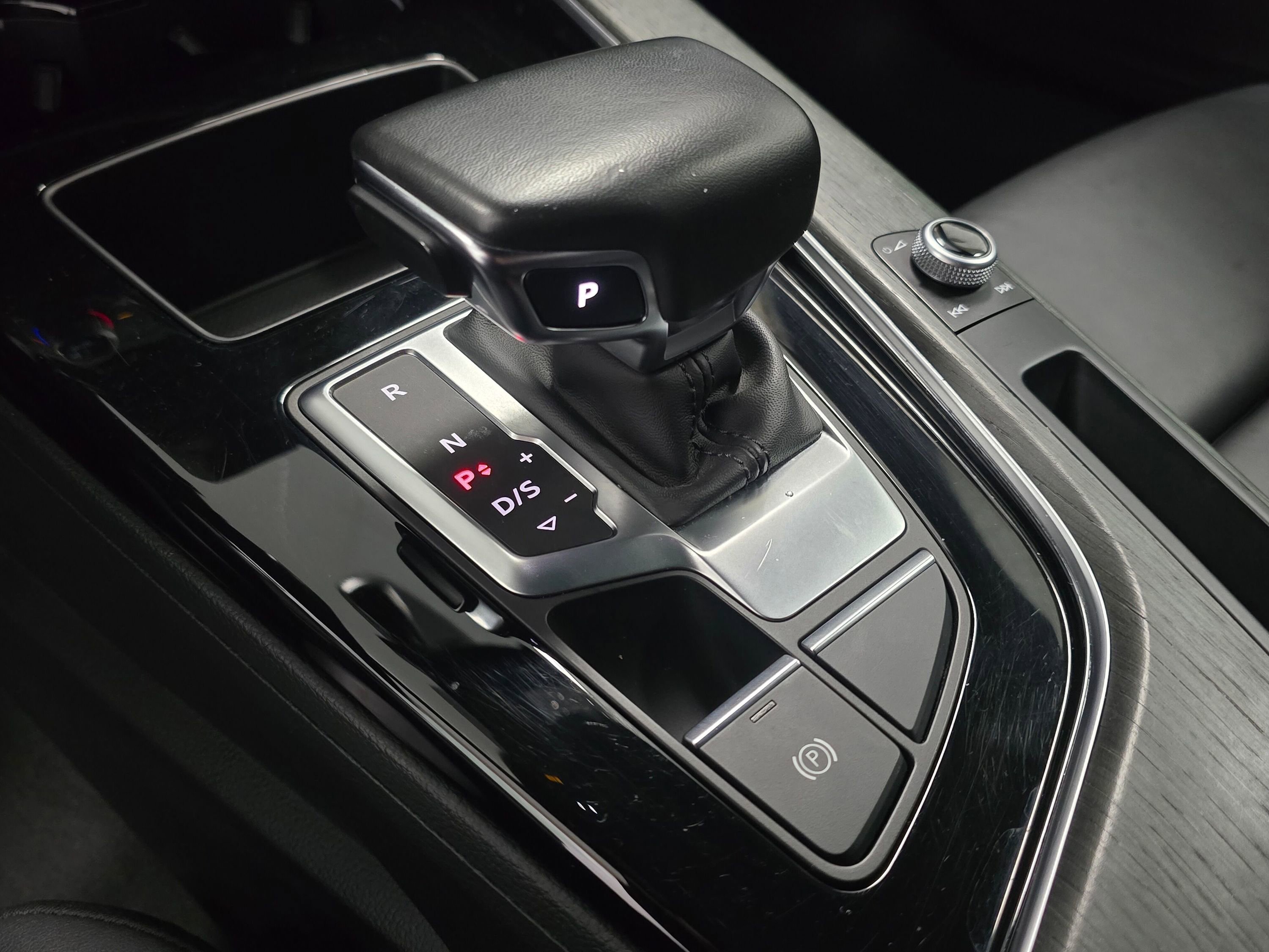 Used 2022 Audi A5 2.0T Premium image 17