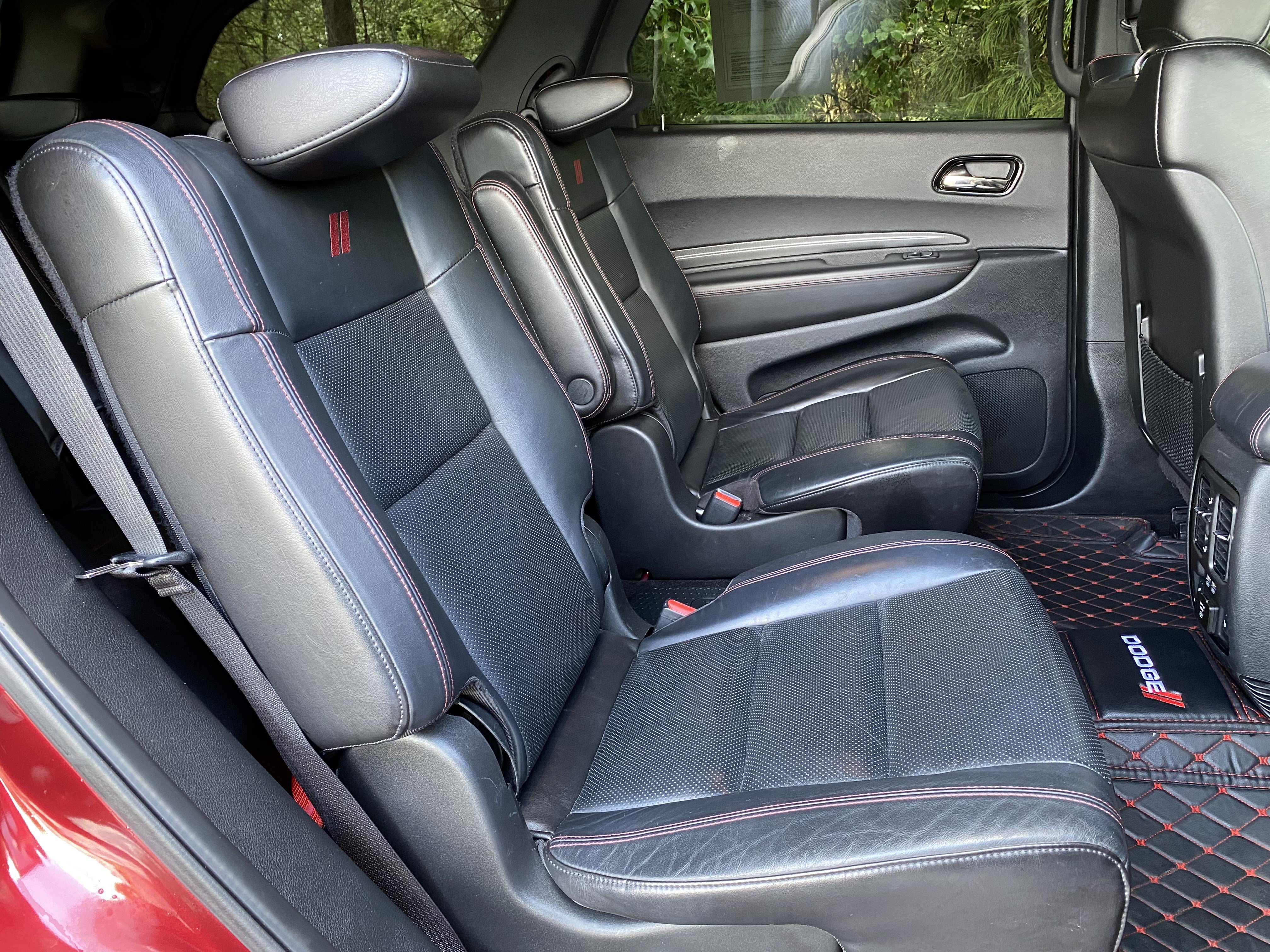 Used 2022 Dodge Durango R/T w/ Blacktop Package AWD/4WD image 34