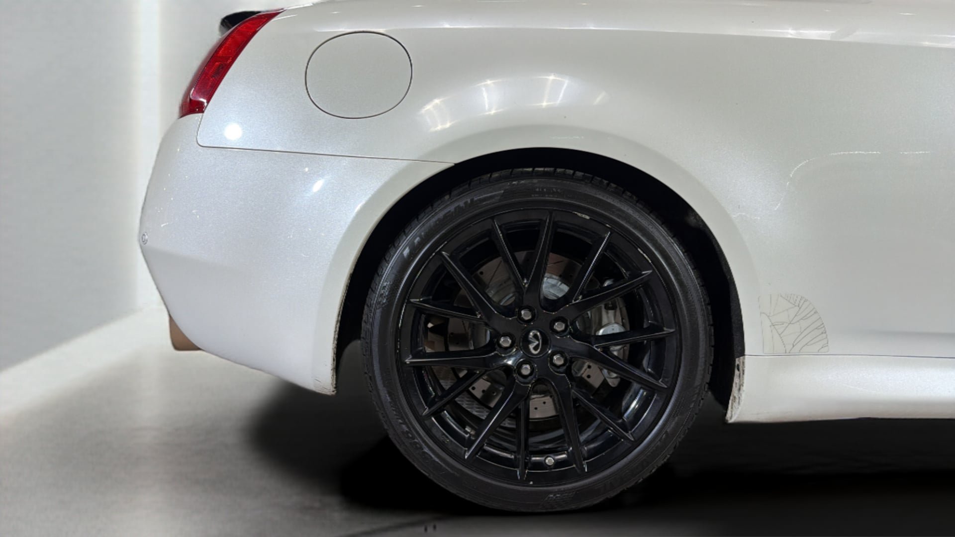 Used 2015 INFINITI Q60 Sport Limited RWD image 35