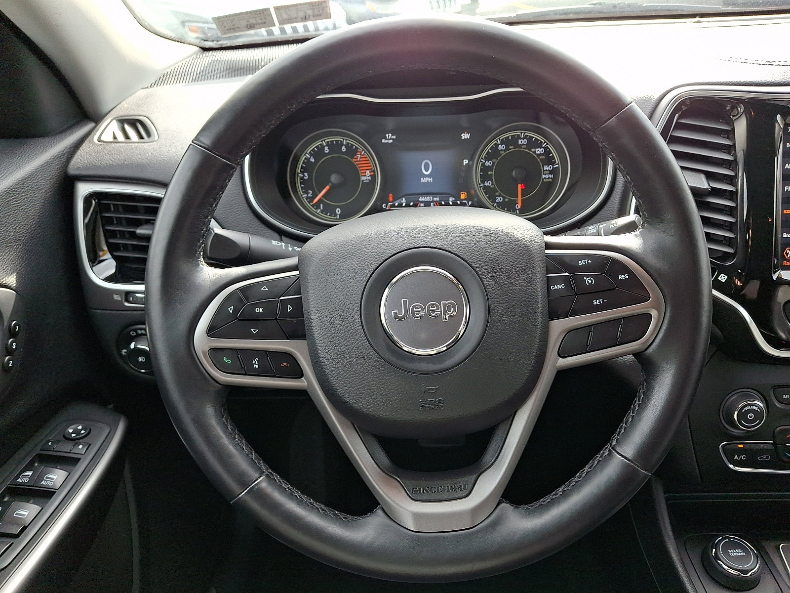 Certified 2020 Jeep Cherokee Limited AWD/4WD image 19