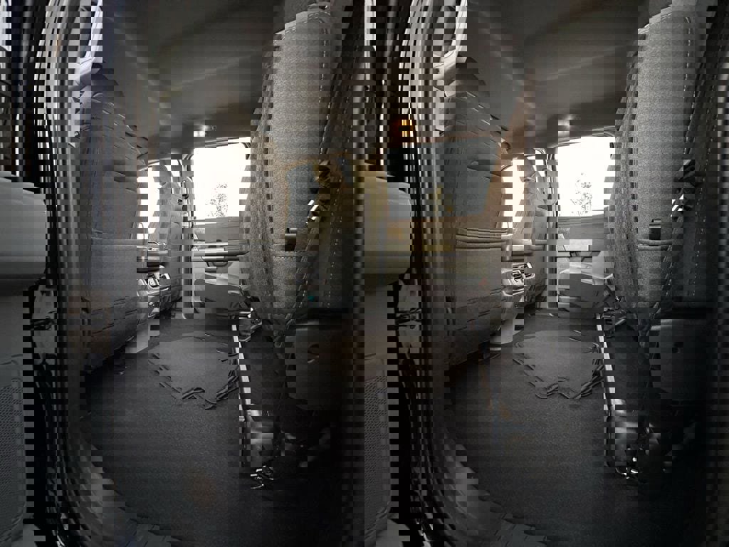 New 2025 Ford F150 Lightning XLT image 61