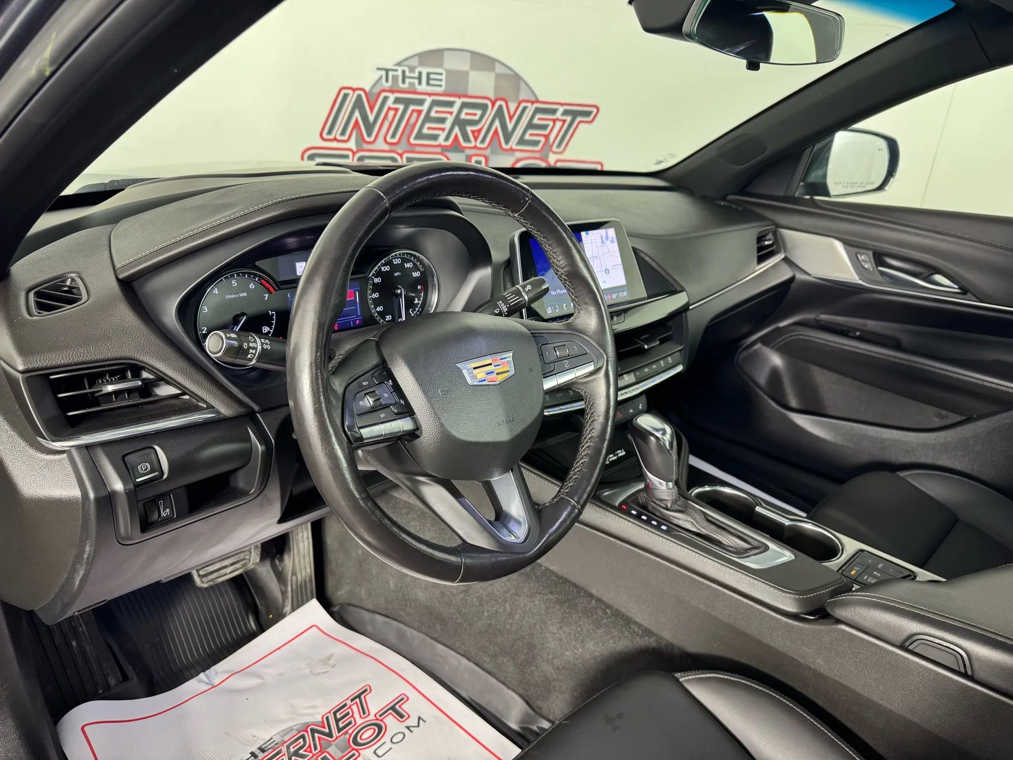 Used 2022 Cadillac CT4 Luxury w/ Sun And Sound Package AWD/4WD image 10
