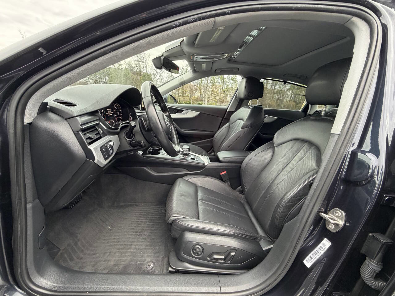 Used 2017 Audi A4 2.0T Prestige w/ Prestige Package image 12