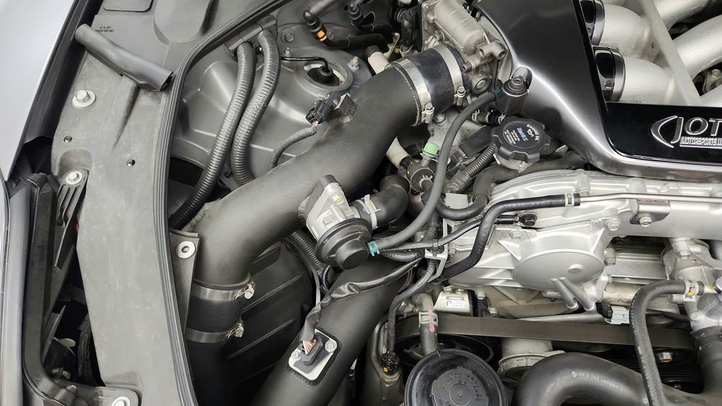 Used 2011 Nissan GT-R Premium AWD/4WD image 20