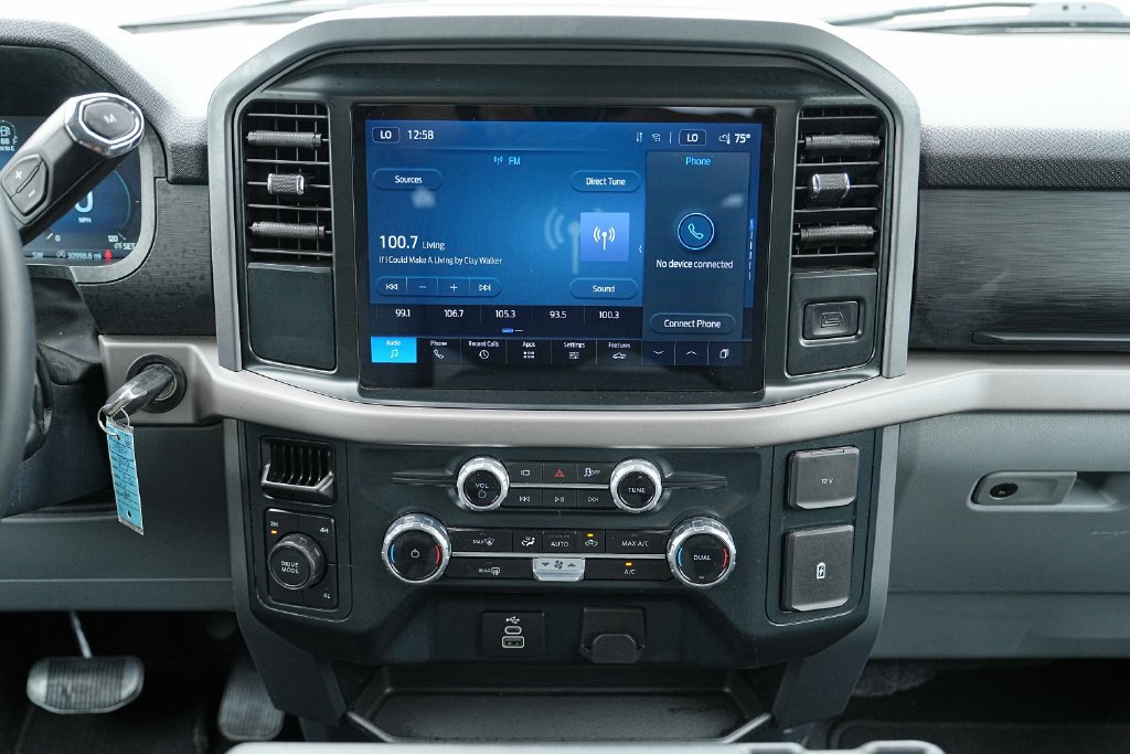 Used 2025 Ford F150 XLT w/ Equipment Group 301A Standard AWD/4WD image 30