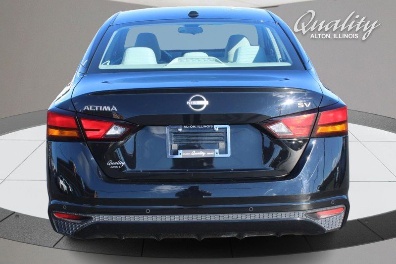 Used 2023 Nissan Altima 2.5 SV image 5