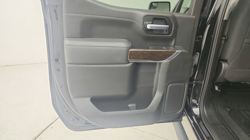 Used 2021 GMC Sierra 1500 Elevation image 26