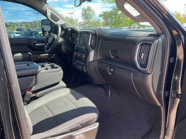 Used 2021 Chevrolet Silverado 2500 LT w/ Convenience Package AWD/4WD image 11