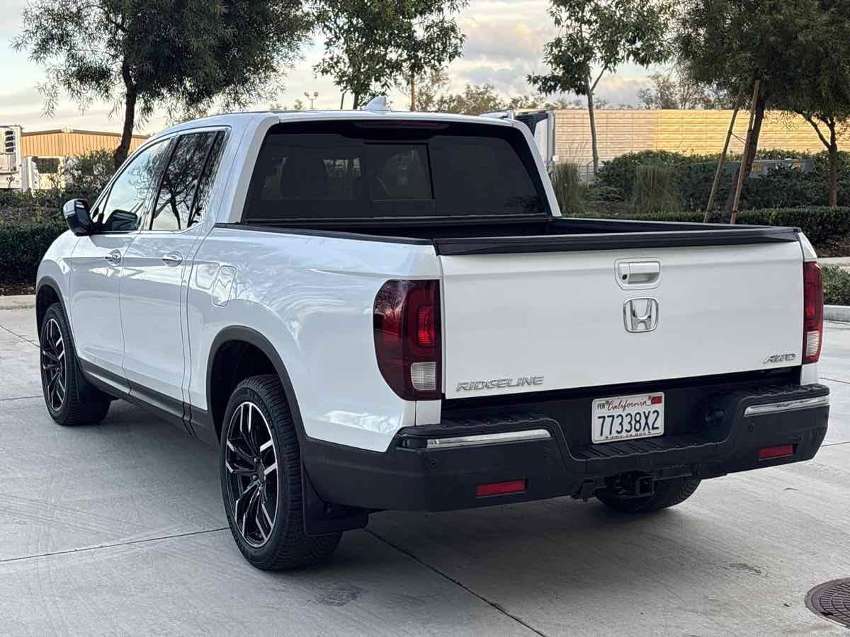 Used 2020 Honda Ridgeline RTL-E image 5