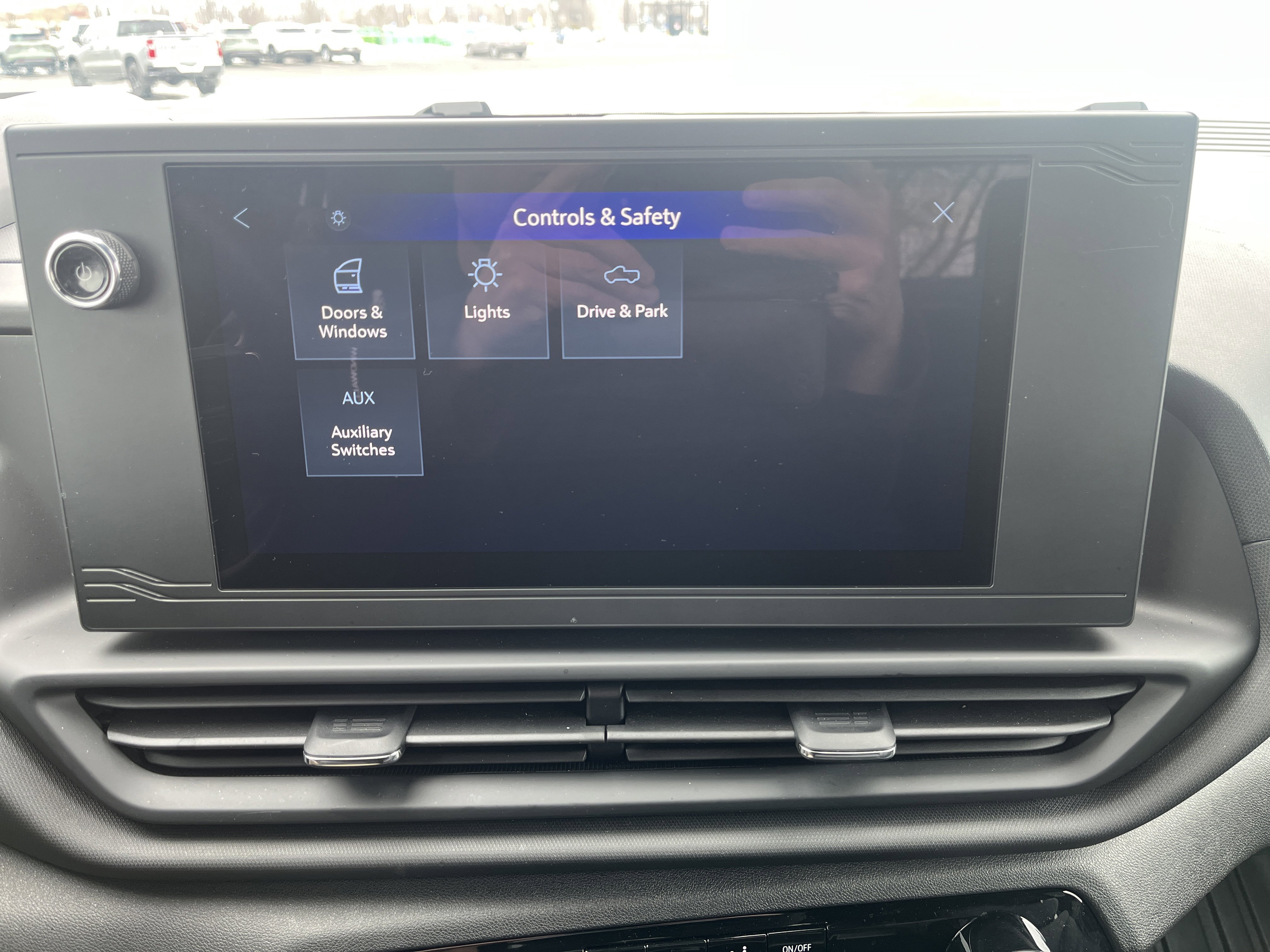 Used 2025 Chevrolet Silverado EV W/T image 26