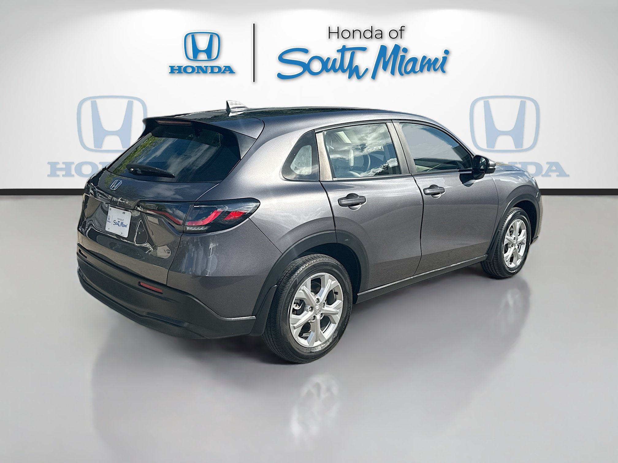 Used 2024 Honda HR-V LX image 7