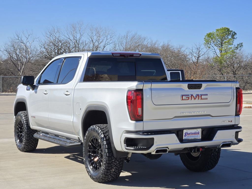 Used 2022 GMC Sierra 1500 AT4 w/ AT4 Premium Package image 5