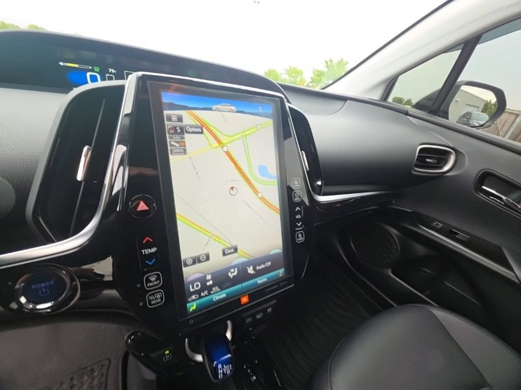 Used 2021 Toyota Prius Prime Limited w/ Carpet Mat Package (TMS) FWD image 20