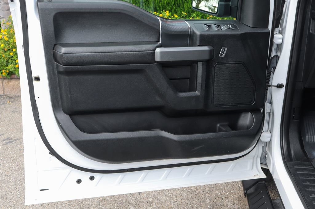 Used 2019 Ford F150 XLT image 16