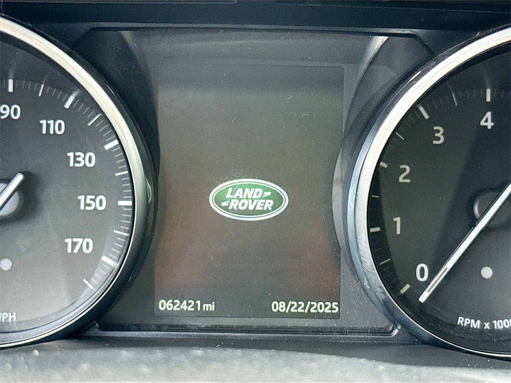 Used 2017 Land Rover Range Rover Sport HSE image 13